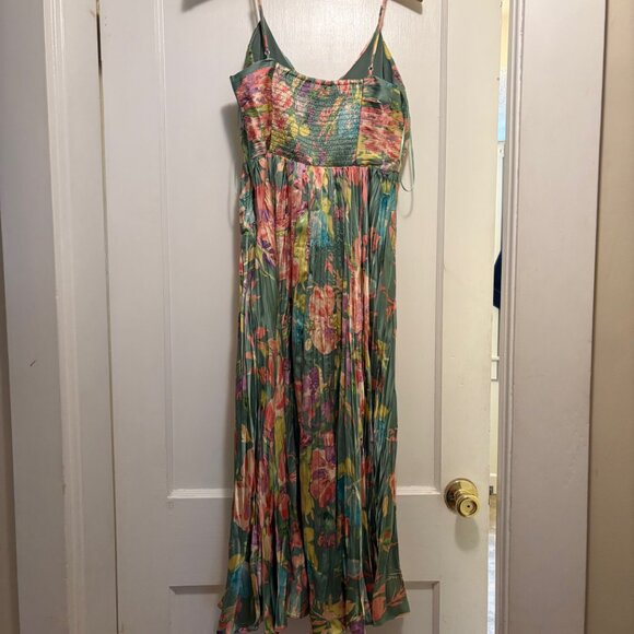 Maeve Dress ASTR the Label - Picture 4 of 6